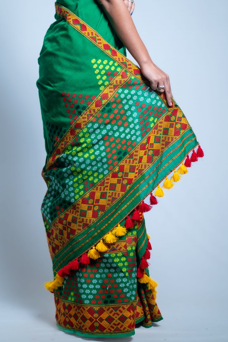Mising Design Mekhela Sador Pure Cotton in Green thumbnail 5
